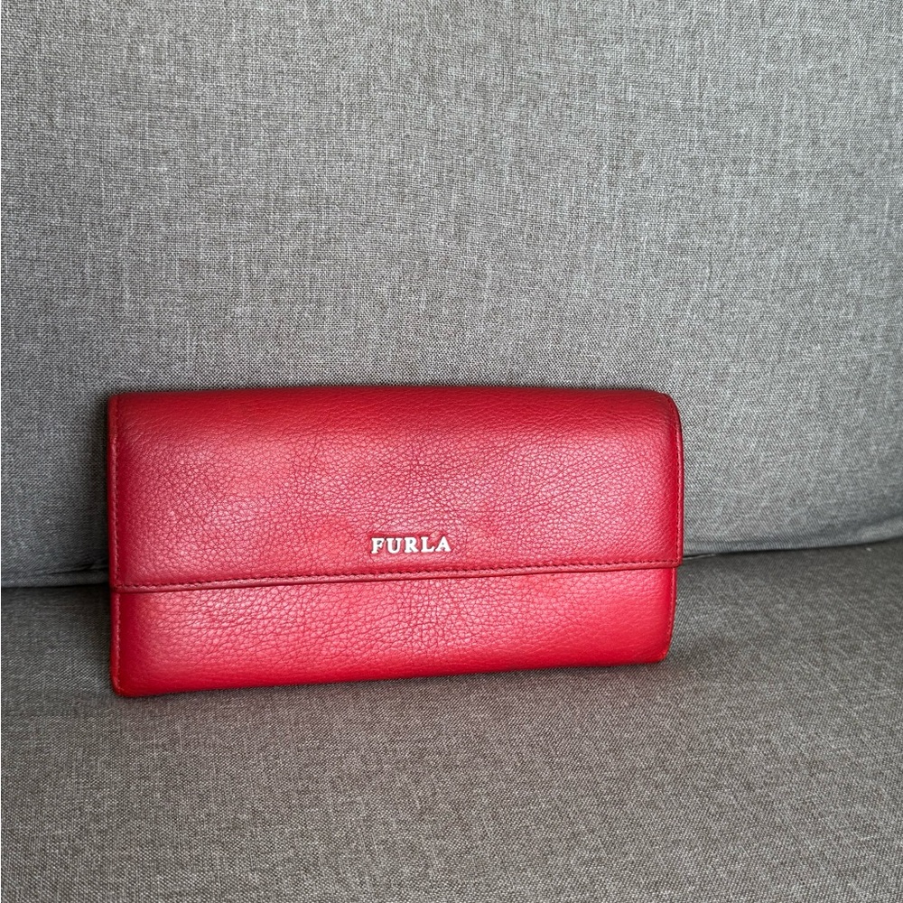 Furla Red Wallet